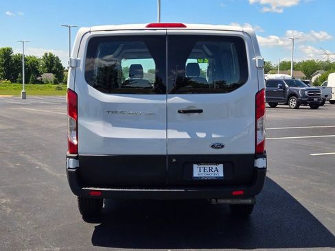 Used 2020 Ford Transit 250 Low Roof RWD image 10