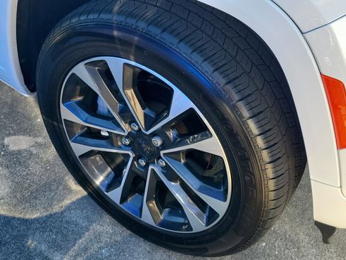 Used 2023 Jeep Grand Cherokee Overland w/ Trailer Tow Prep Group (B) image 7