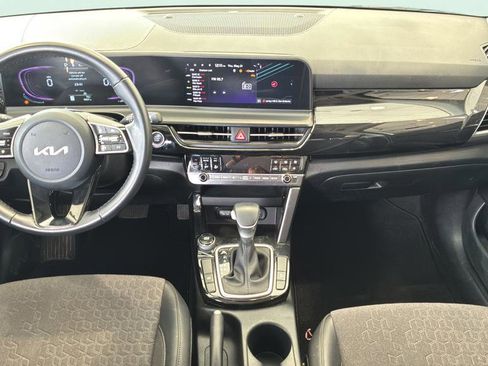 Certified 2025 Kia Seltos S FWD image 26