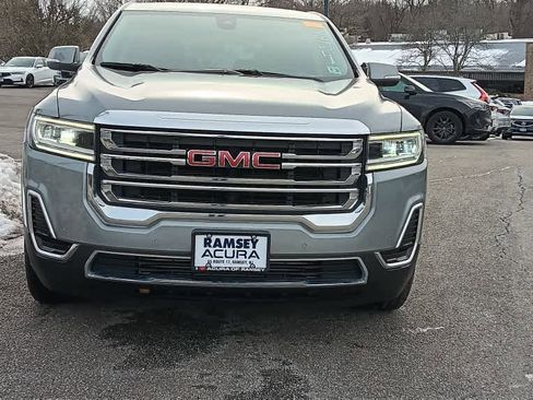 Used 2023 GMC Acadia SLE image 8