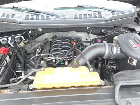 Used 2018 Ford F150 XLT image 19