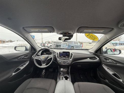 Used 2024 Chevrolet Malibu LT w/ Sport Edition image 12
