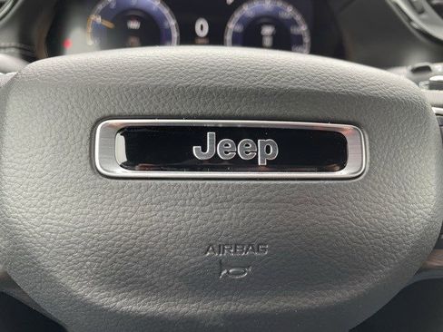 New 2026 Jeep Grand Cherokee Limited Reserve image 19