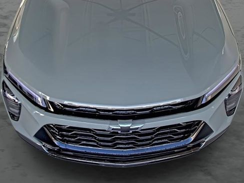 New 2026 Chevrolet Trax ACTIV image 18