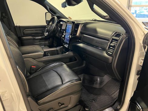 Used 2023 RAM 2500 Limited image 39