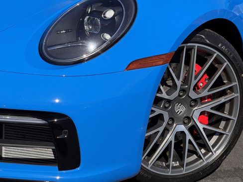 Used 2023 Porsche 911 Carrera 4S image 32