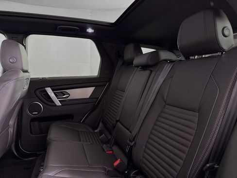 New 2026 Land Rover Discovery Sport Landmark image 21