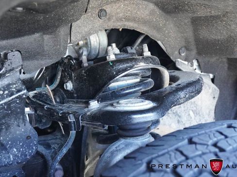 Used 2024 Toyota Tacoma TRD Off-Road image 15