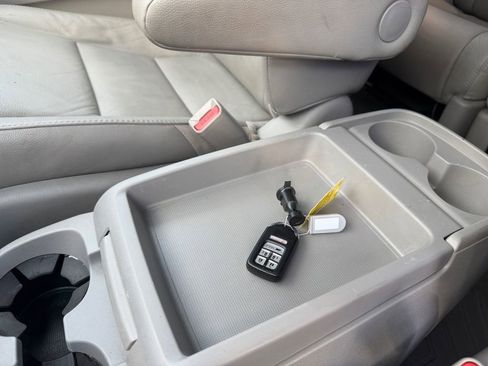 Used 2017 Honda Odyssey EX-L image 24