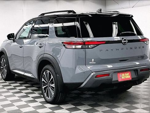 New 2026 Nissan Pathfinder Platinum w/ Lighting Package AWD/4WD image 4