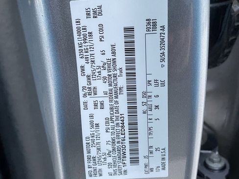 Used 2020 Ford F350 XLT w/ XLT Premium Package image 27