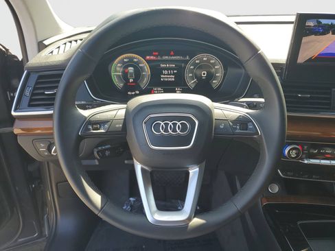 Used 2024 Audi Q5 e Premium w/ Convenience Package AWD/4WD image 27