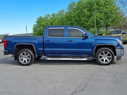 Used 2016 GMC Sierra 1500 SLE w/ SLE Value Package AWD/4WD image 10