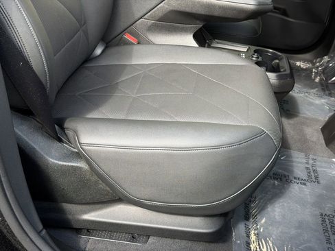 Used 2024 BMW iX xDrive50 w/ Premium Package image 5