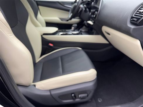 Used 2024 Lexus NX 250 FWD image 44