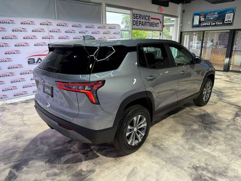 Used 2026 Chevrolet Equinox LT FWD image 9