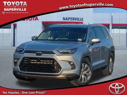 Used 2024 Toyota Grand Highlander Limited image 1