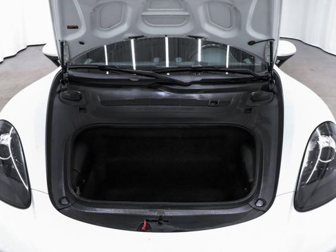 Used 2019 Porsche 718 Cayman image 31