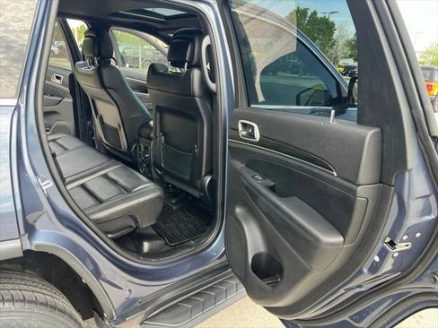 Certified 2021 Jeep Grand Cherokee Limited w/ Premium Lighting Group AWD/4WD image 44