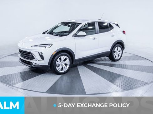 Used 2025 Buick Encore GX Preferred image 3