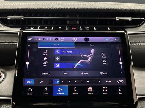 New 2025 Jeep Grand Cherokee L Limited w/ Luxury Tech Group II image 20