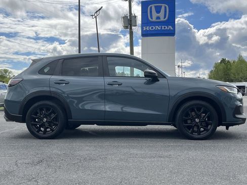 Certified 2024 Honda HR-V Sport image 4