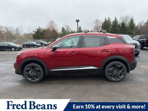 New 2026 Nissan Kicks SR w/ Cold Weather Package AWD/4WD image 5