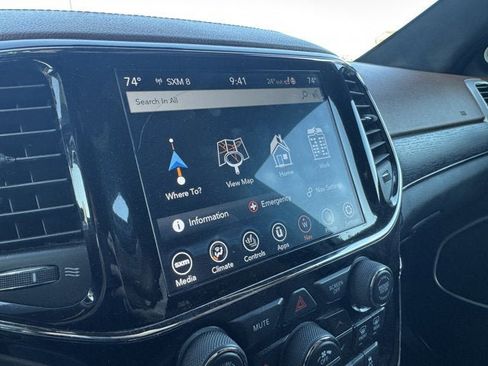 Used 2019 Jeep Grand Cherokee Summit image 25