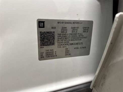 Used 2019 GMC Acadia Denali w/ LPO, Floor Liner Package image 27