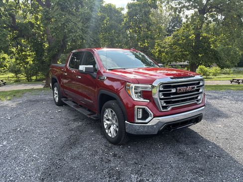 Used 2021 GMC Sierra 1500 SLT w/ SLT Premium Plus Package RWD image 3