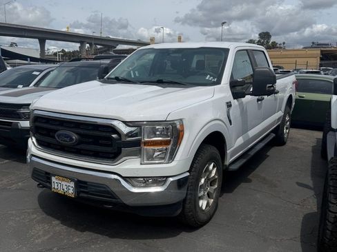 Certified 2021 Ford F150 XLT w/ Max Trailer Tow Package AWD/4WD image 1