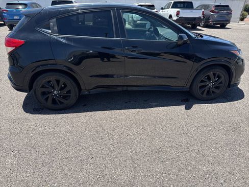 Used 2022 Honda HR-V Sport image 6