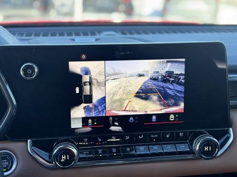 Used 2023 GMC Canyon AT4 w/ AT4 Premium Package image 19