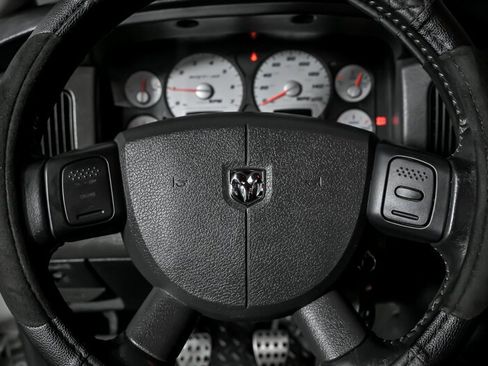 Used 2004 Dodge Ram 1500 Truck 2WD Regular Cab image 29