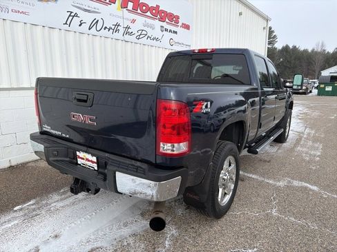 Used 2012 GMC Sierra 2500 SLE w/ SLE Preferred Package image 9