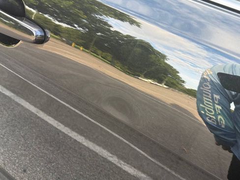 Used 2014 Ford Taurus SEL FWD image 31