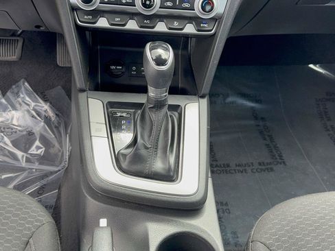 Used 2020 Hyundai Elantra SEL w/ Cargo Package (C1) image 17