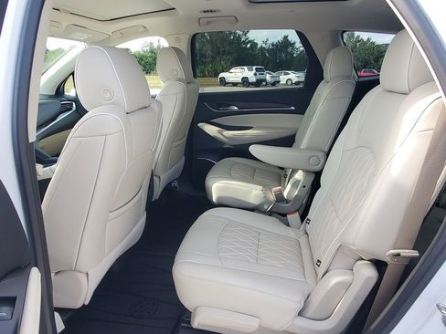 Used 2023 Buick Enclave Avenir w/ Avenir Technology Package image 23