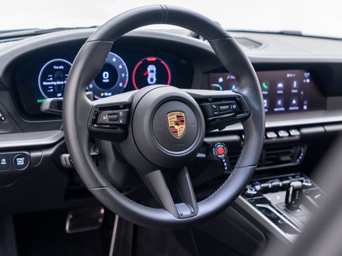 Certified 2025 Porsche 911 Carrera RWD image 12
