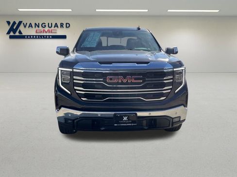 New 2026 GMC Sierra 1500 SLT image 12