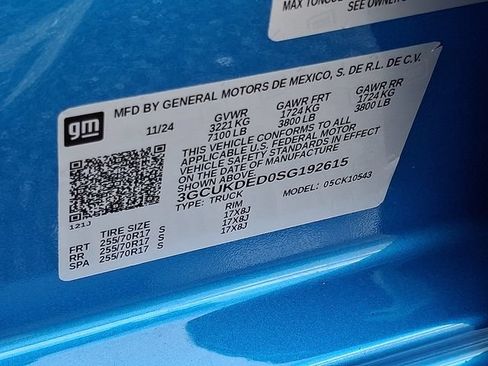 Used 2025 Chevrolet Silverado 1500 LT AWD/4WD image 26