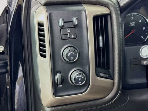 Used 2017 GMC Sierra 1500 Denali w/ Denali Ultimate Package image 10
