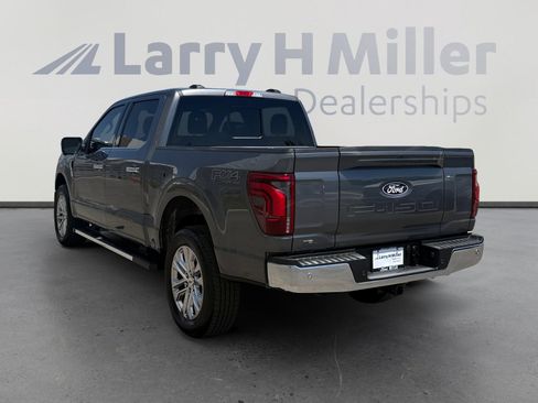 Used 2025 Ford F150 Lariat w/ Equipment Group 501A Mid AWD/4WD image 3