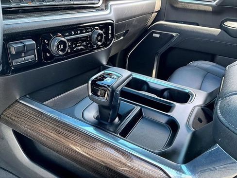 Used 2023 Chevrolet Silverado 1500 RST w/ Redline Edition AWD/4WD image 20