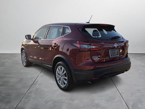 Used 2021 Nissan Rogue Sport S image 4