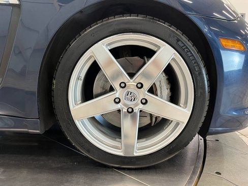 Used 2010 Porsche Panamera 4S AWD/4WD image 32