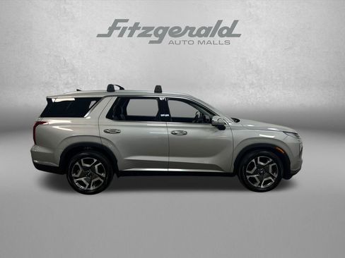 Used 2023 Hyundai Palisade Limited FWD image 8