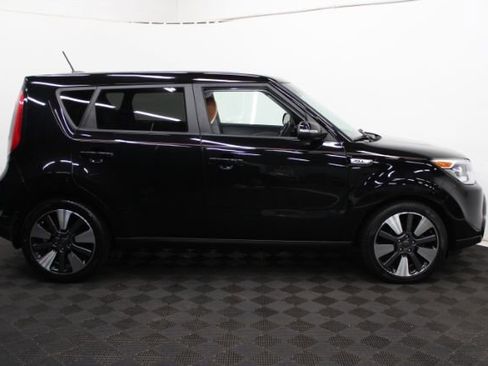 Used 2016 Kia Soul ! w/ Umber Package 1 image 4