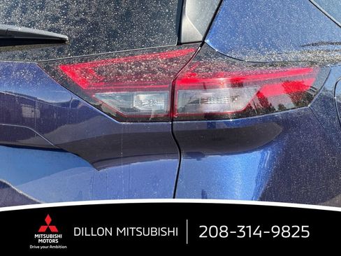 Used 2025 Nissan Rogue SV AWD/4WD image 29