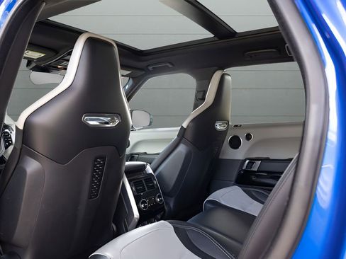 Used 2020 Land Rover Range Rover Sport SVR image 59